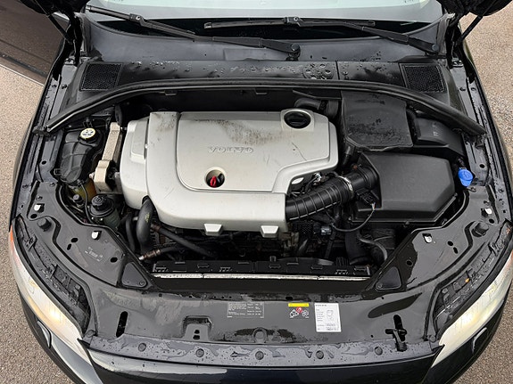 Volvo XC70 21 of 30