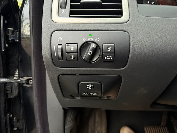 Volvo XC70 20 of 30