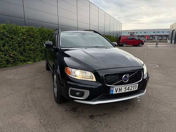 Volvo XC70 3 of 30