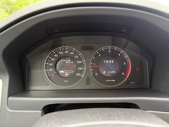 Volvo XC70 18 of 30