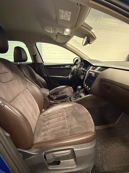 Skoda Octavia 17 of 28