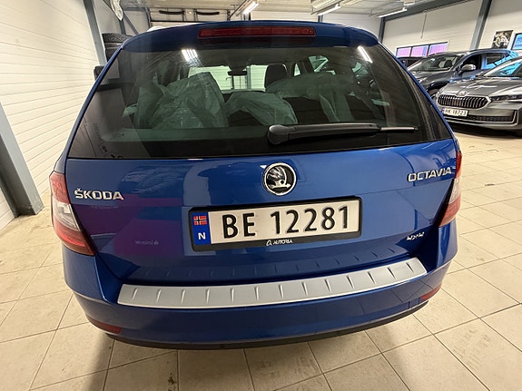Skoda Octavia 7 of 28