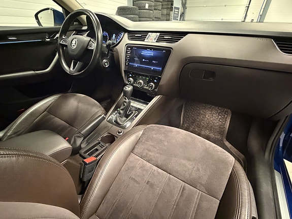 Skoda Octavia 18 of 28