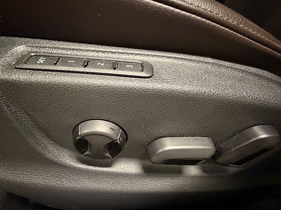 Skoda Octavia 14 of 28