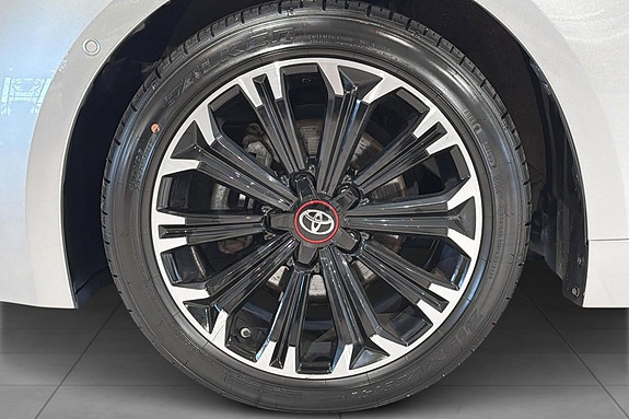 Toyota Corolla 19 of 19