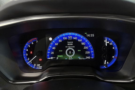 Toyota Corolla 12 of 19