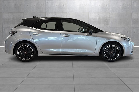 Toyota Corolla 6 of 19