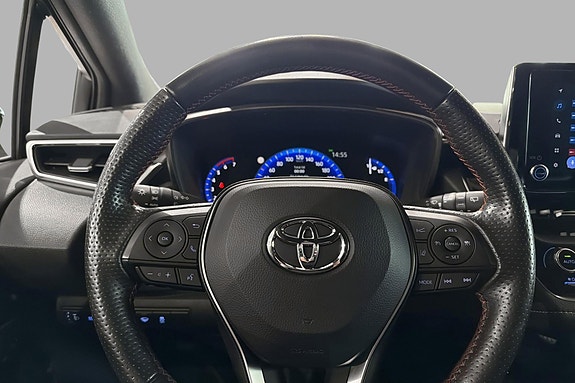 Toyota Corolla 11 of 19