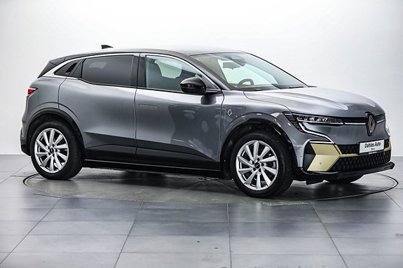 Renault Megane E-Tech 11 of 30