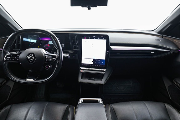 Renault Megane E-Tech 17 of 30