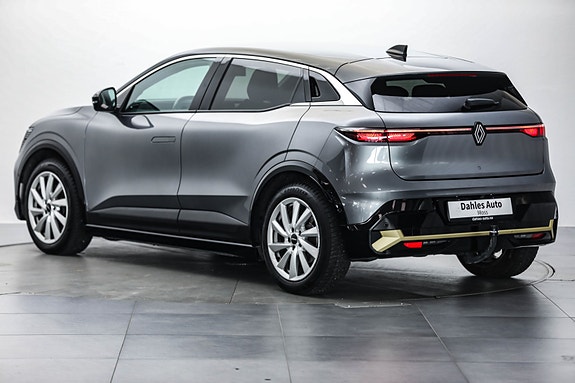 Renault Megane E-Tech 6 of 30