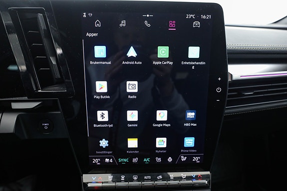 Renault Megane E-Tech 27 of 30