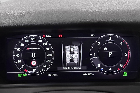 Land Rover Range Rover Velar 28 of 30