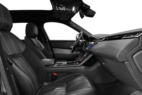 Land Rover Range Rover Velar 19 of 30