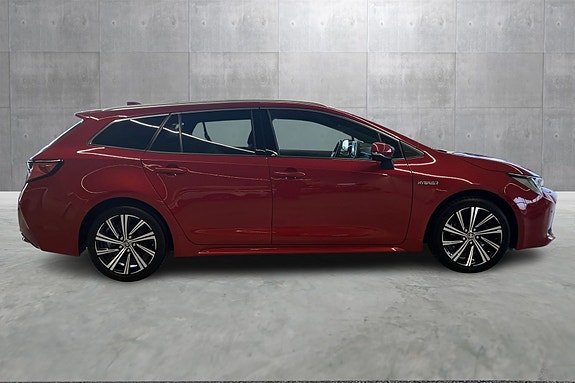 Toyota Corolla 6 of 22