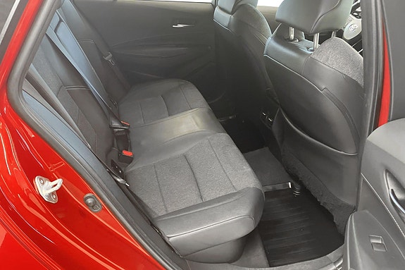 Toyota Corolla 17 of 22