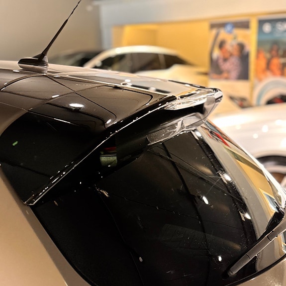 Peugeot 208 11 of 19