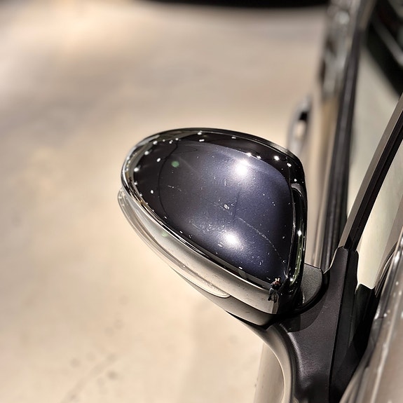 Peugeot 208 13 of 19