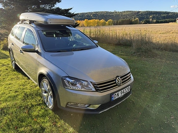 Volkswagen Passat Alltrack 3 of 28