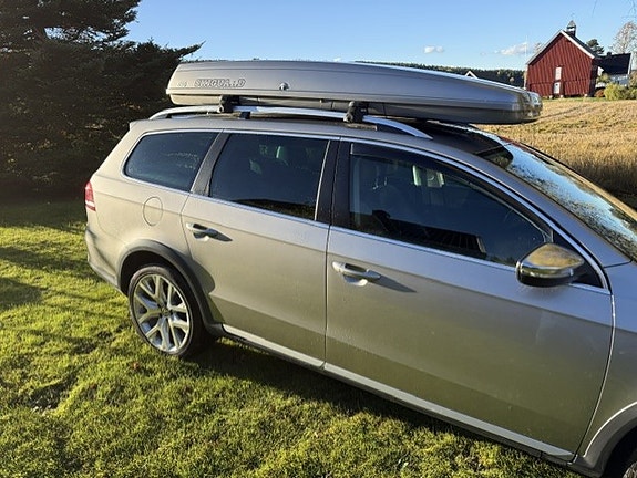 Volkswagen Passat Alltrack 4 of 28