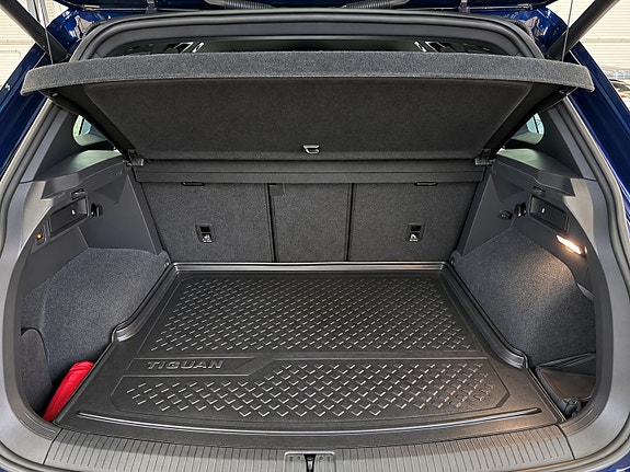 Volkswagen Tiguan 14 of 21
