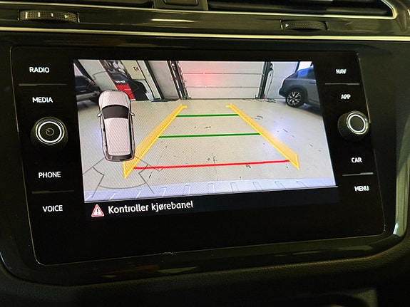 Volkswagen Tiguan 17 of 21