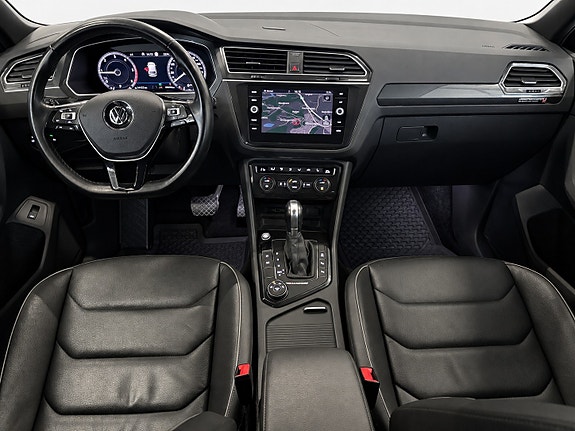 Volkswagen Tiguan 8 of 21