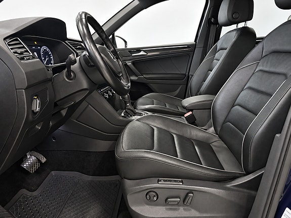 Volkswagen Tiguan 10 of 21