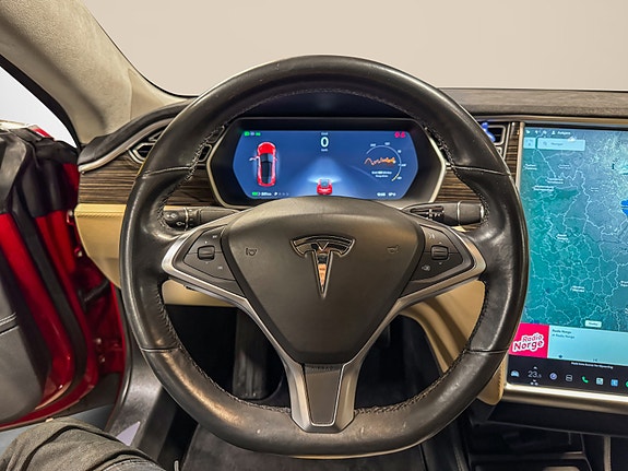 Tesla Model S 11 of 23