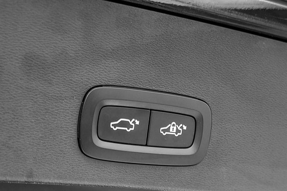 Volvo XC40 24 of 29
