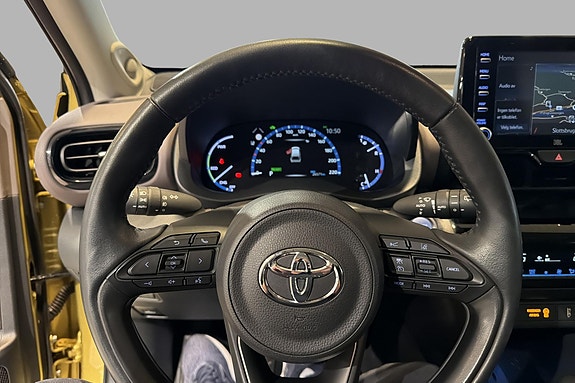 Toyota Yaris Cross 11 of 19