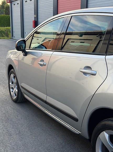 Peugeot 3008 9 of 30