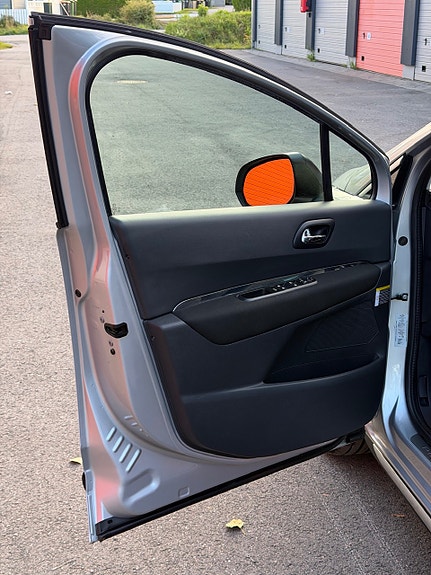 Peugeot 3008 25 of 30