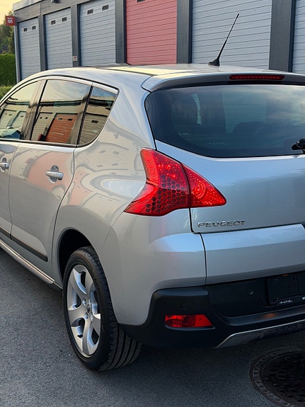 Peugeot 3008 8 of 30