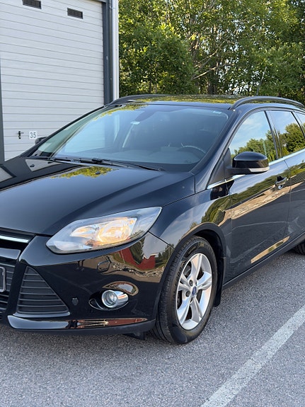 Ford Focus 13 of 30