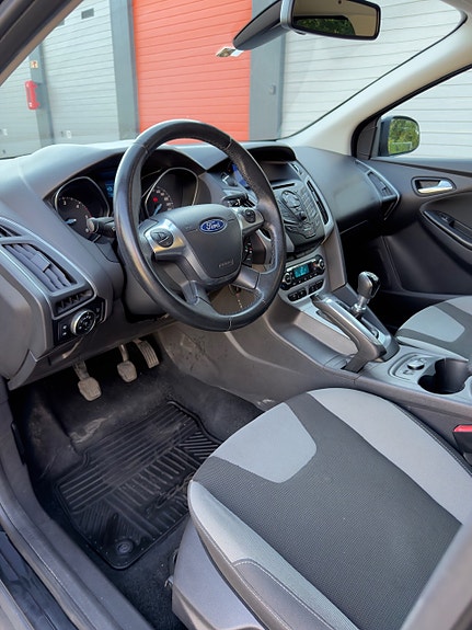 Ford Focus 20 of 30