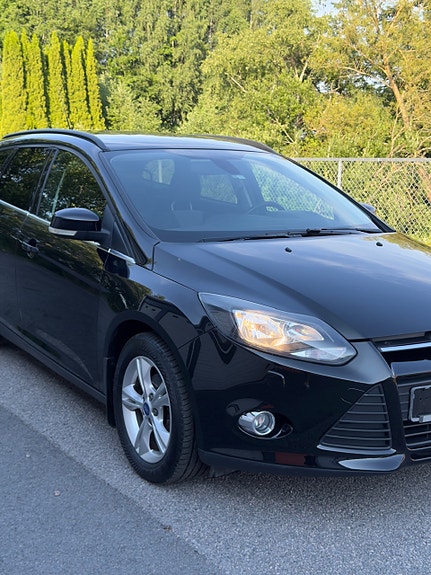 Ford Focus 10 of 30