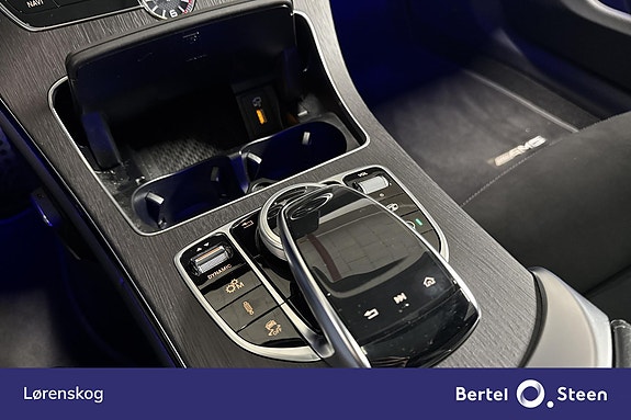 Mercedes-Benz C63 28 of 30