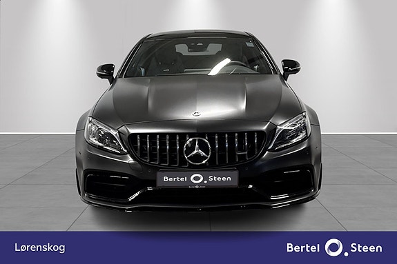 Mercedes-Benz C63 8 of 30