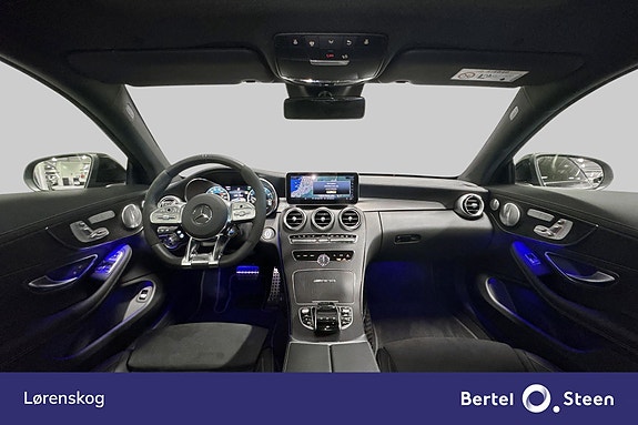 Mercedes-Benz C63 16 of 30