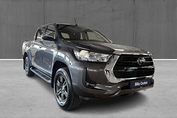 Toyota HiLux 3 of 17