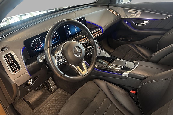 Mercedes-Benz EQC400 9 of 27