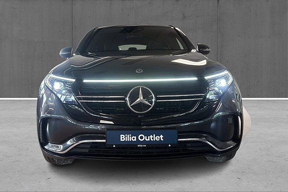 Mercedes-Benz EQC400 2 of 27