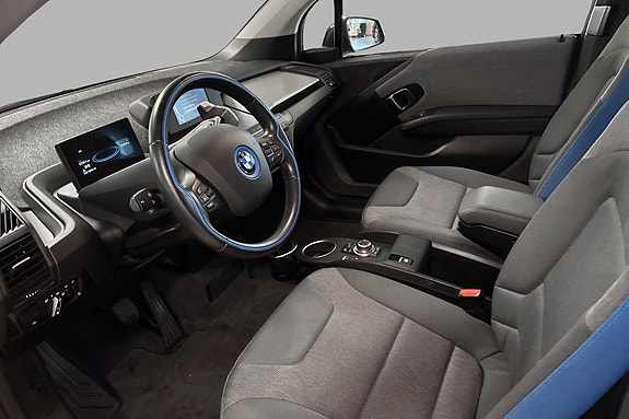 BMW i3 9 of 21