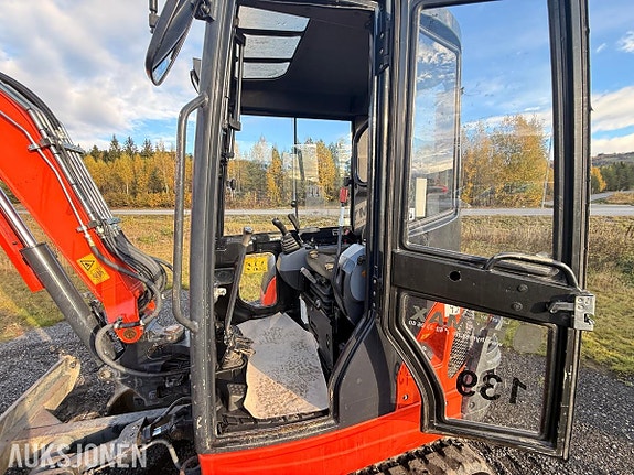 Kubota KX101-3 26 of 30