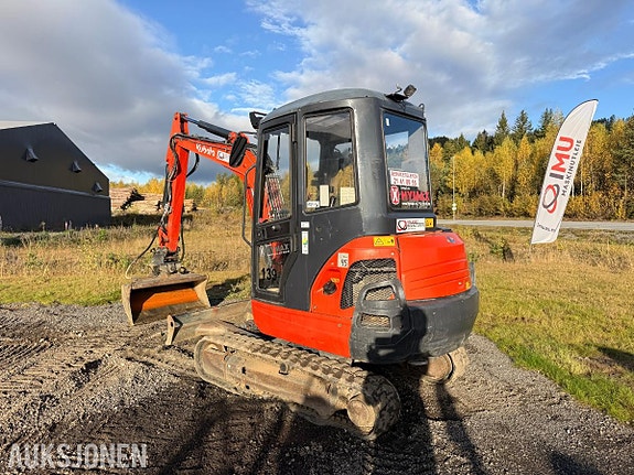 Kubota KX101-3 8 of 30