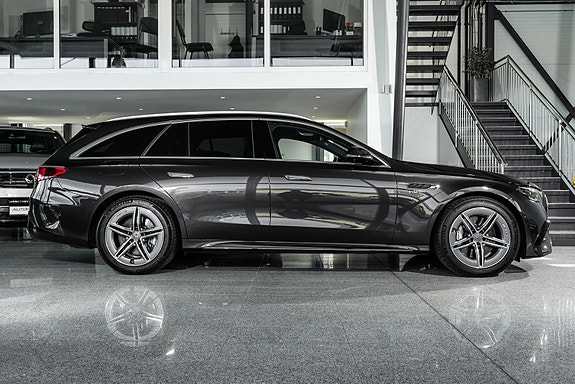 Mercedes-Benz E53 5 of 30