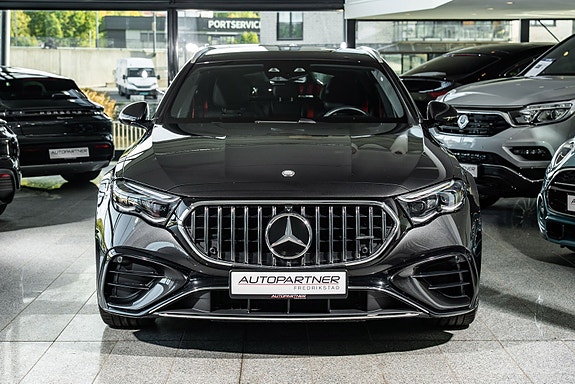 Mercedes-Benz E53 4 of 30