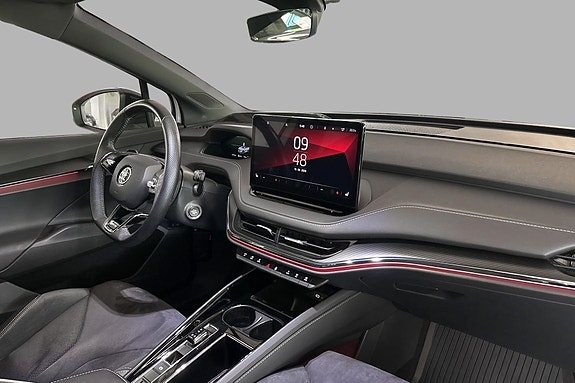 Skoda Enyaq 11 of 24