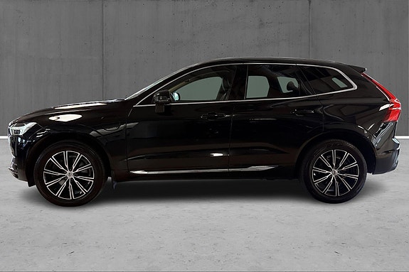 Volvo XC60 8 of 28